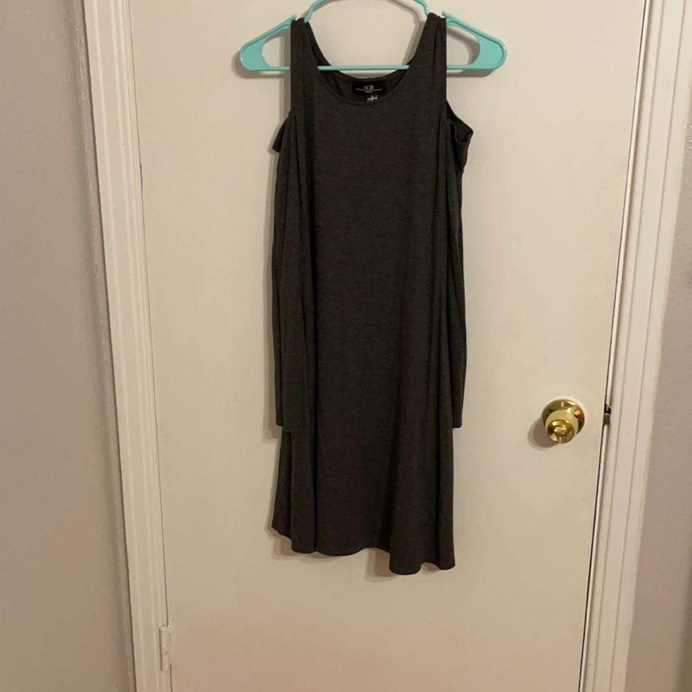 Gray long sleeve dress